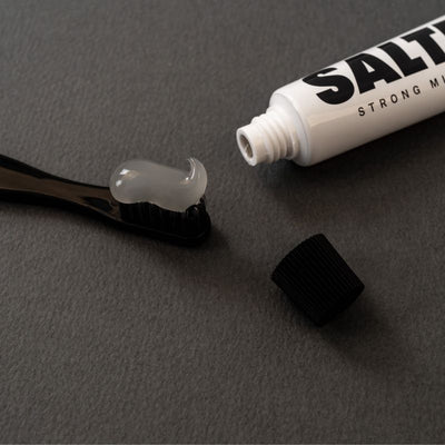 Saltrain Toothpaste Black
