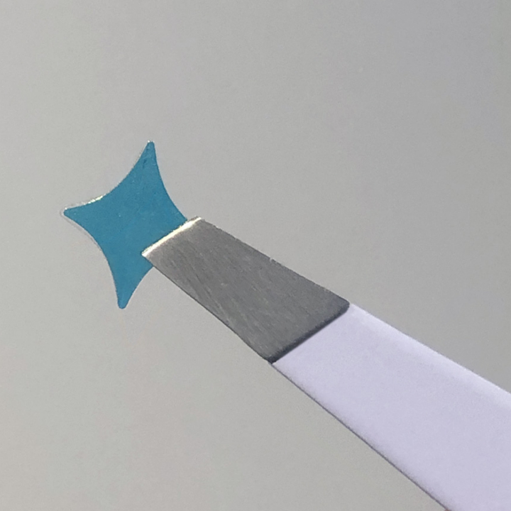 glow mini tweezer