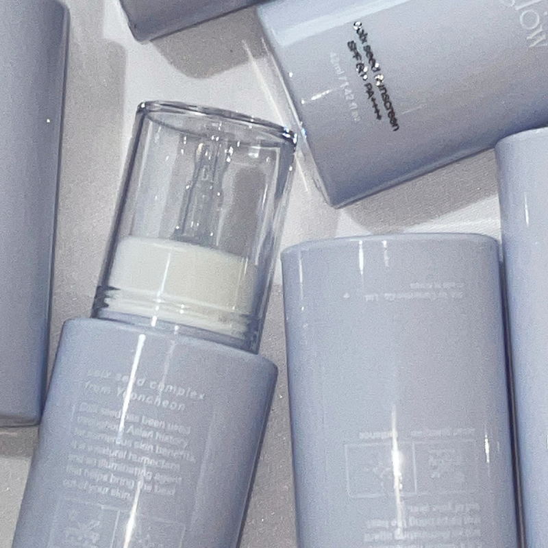 glow coix seed sunscreen
