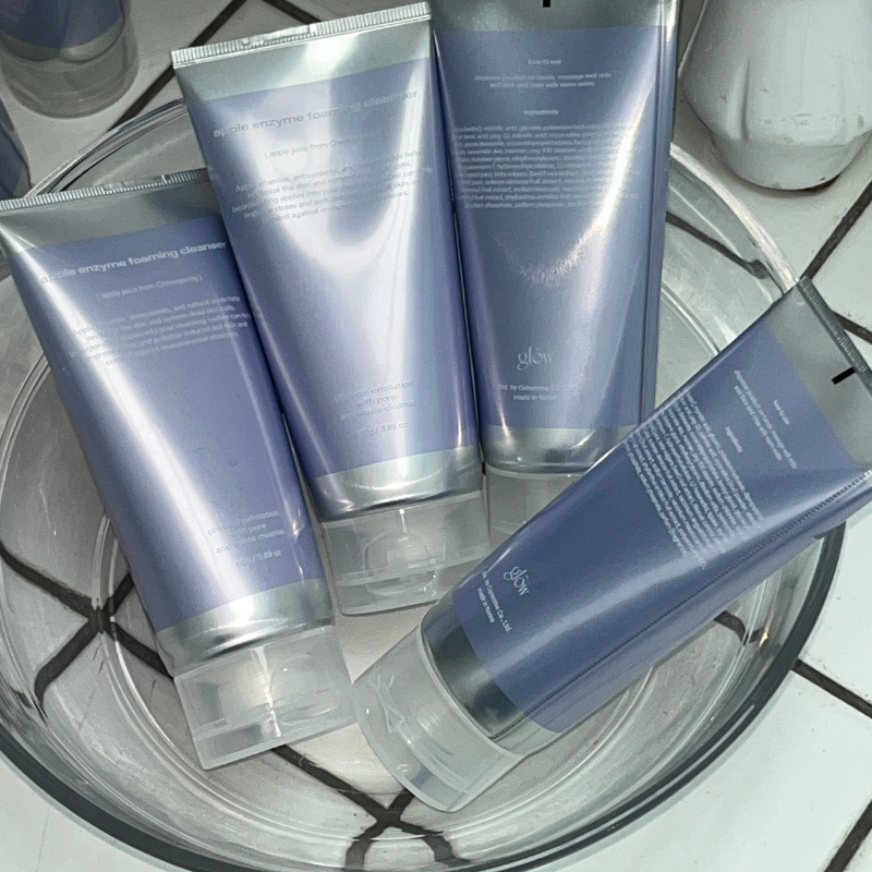 glow apple enzyme foaming cleanser