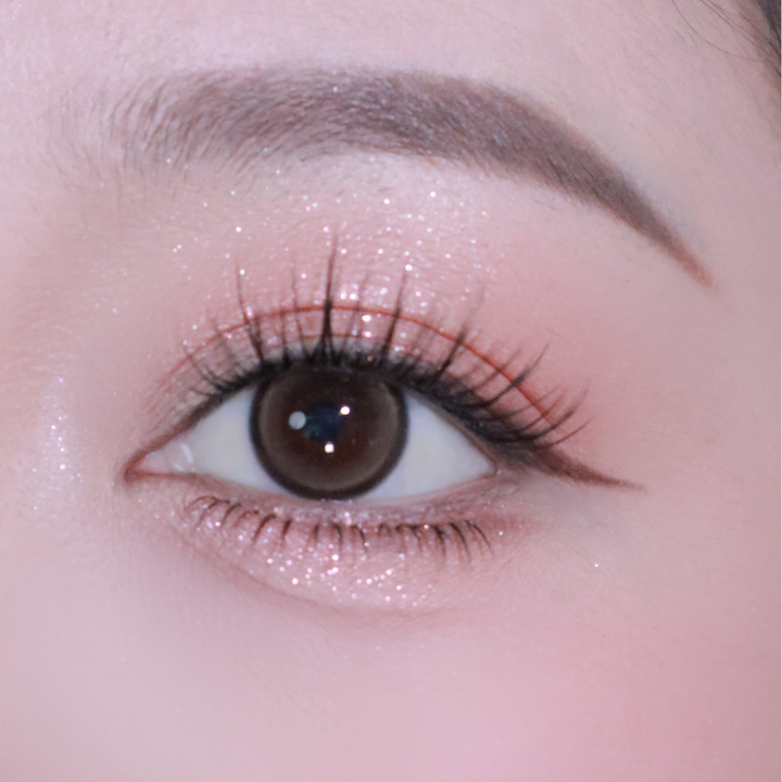 glow anime eyeshadow palette 