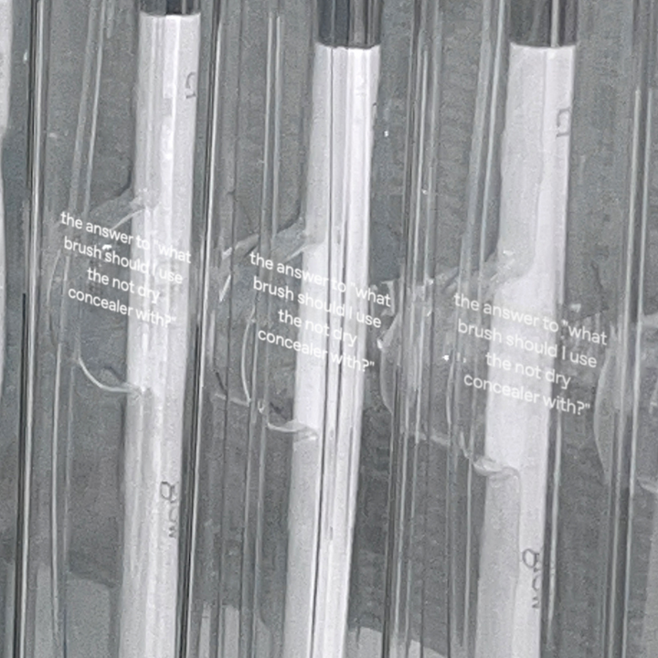 glow flat concealer brush 