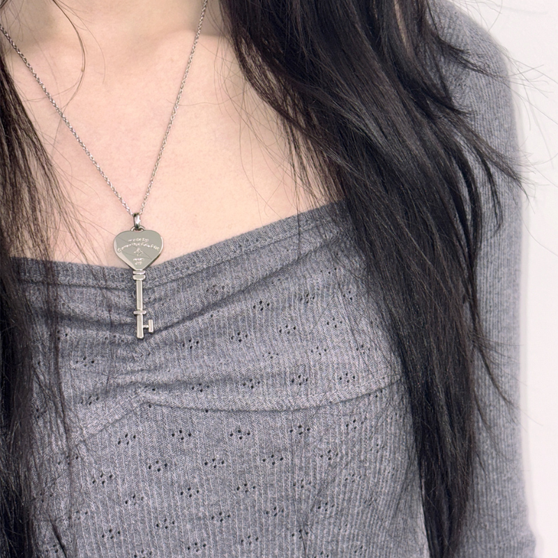 glow room 417 key necklace