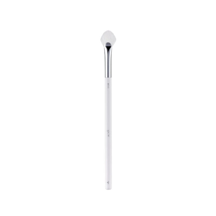 glow tapered highlighter brush 