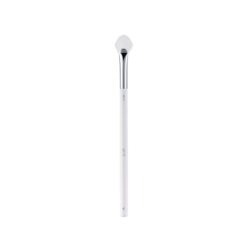 glow tapered highlighter brush 
