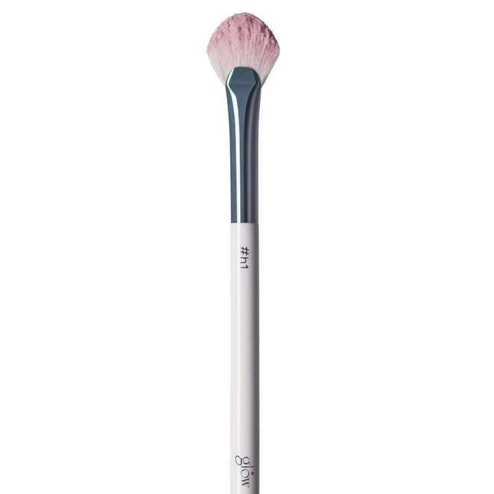 glow tapered highlighter brush 