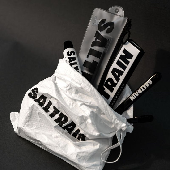 Saltrain Toothpaste Black