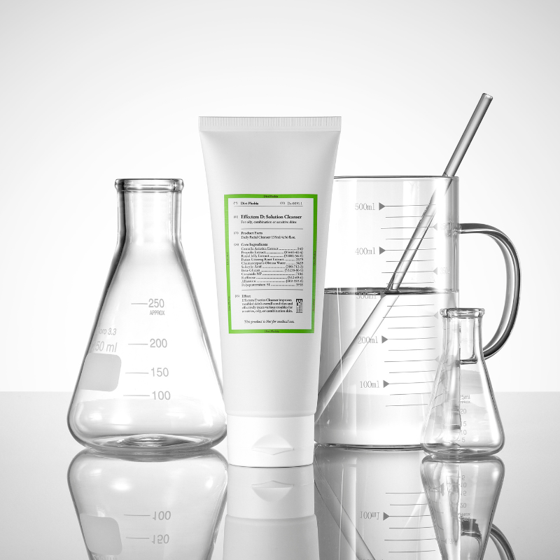 Effectem D: Solution Cleanser