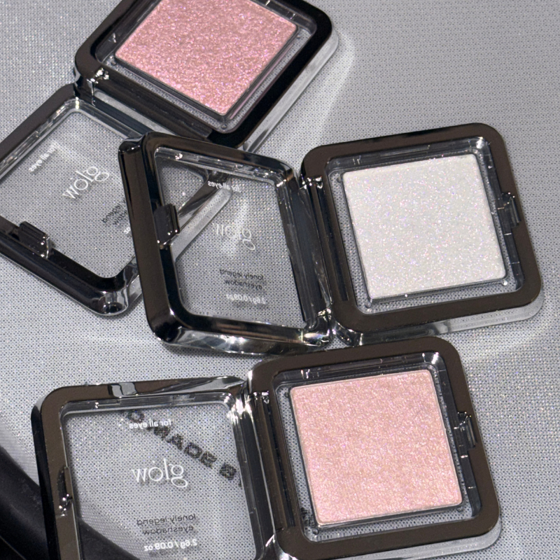 glow lonely legend eyeshadow