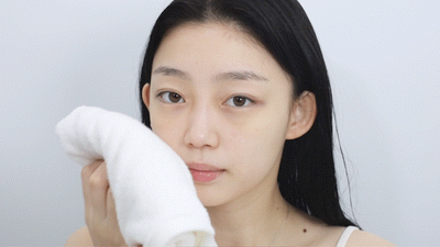 glow apple enzyme foaming cleanser