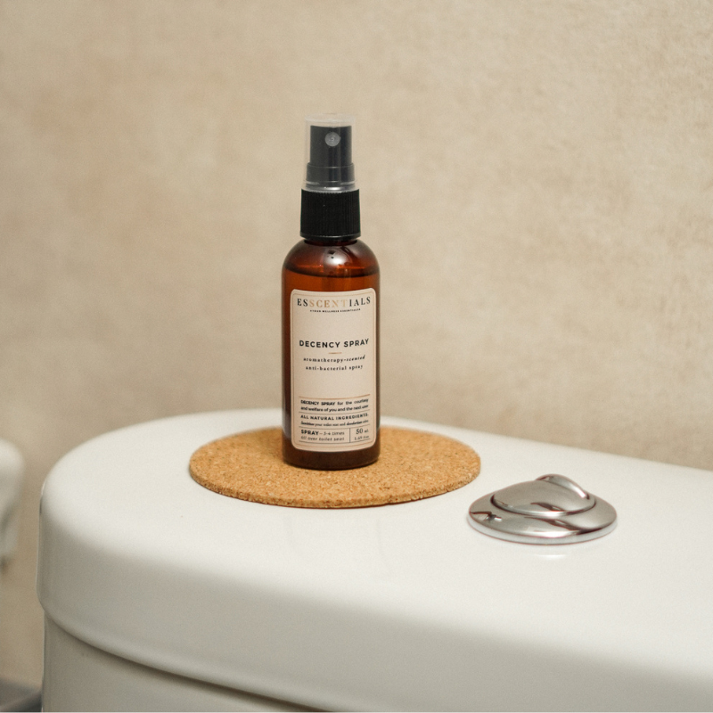 Esscentials Decency Spray
