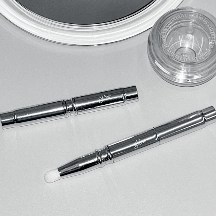 glow portable lip and eye brush