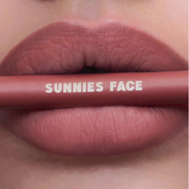 Sunnies Face Lip Tracer