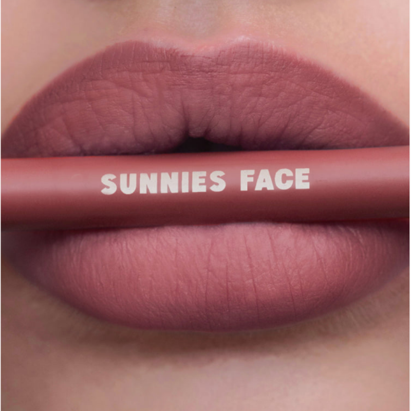 Sunnies Face Lip Tracer